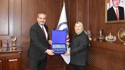 İscehisar Belediye Başkanı Kılıçarslan’dan AFSÜ Rektörü Aslan’a Ziyaret