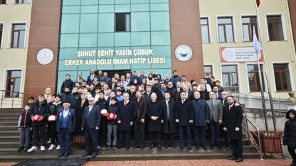 Şehit Yasin Çubuk'un Adının Verildiği Halı Saha Törenle Açıldı