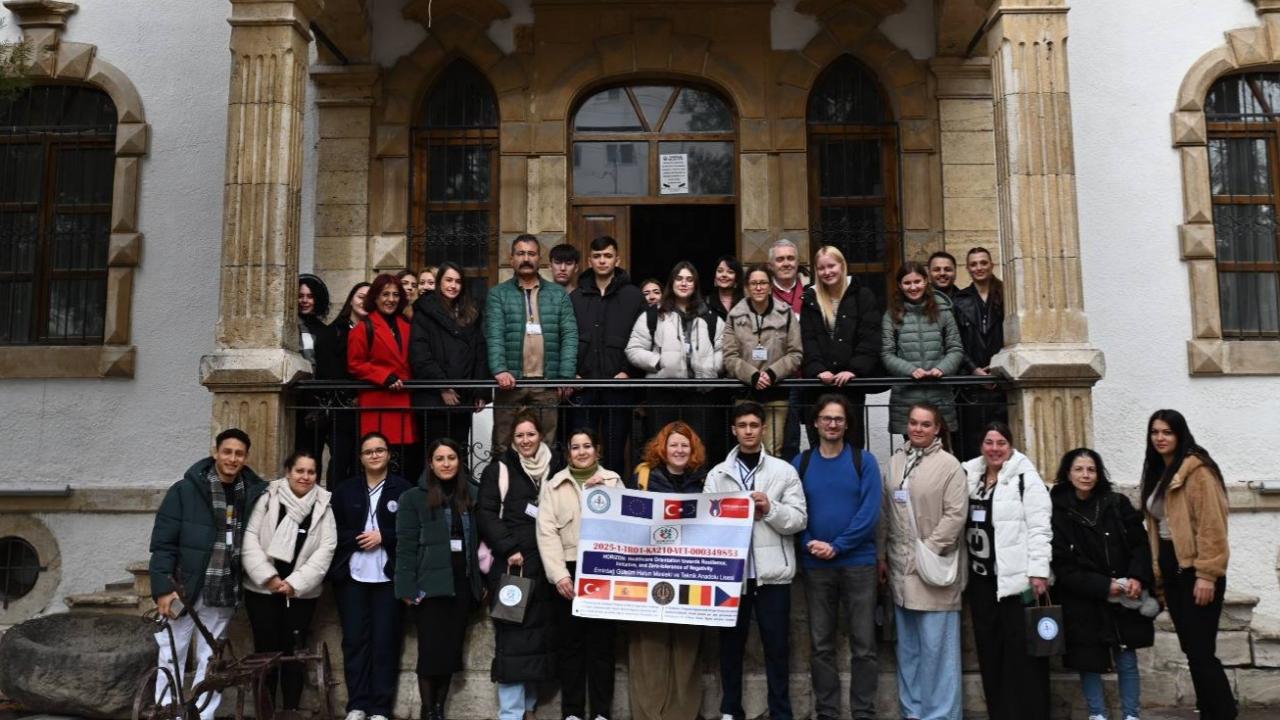 Selman-ı Farisi Kültür Evi Erasmus Öğrencilerini Ağırladı