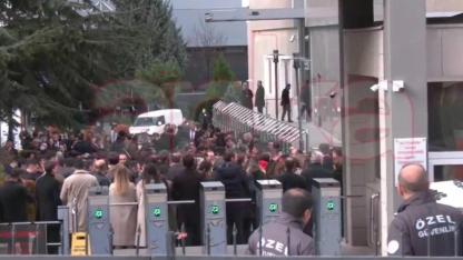 Seyyanen Zam Geri Çekildi, Maliye Bakanlığı Uzmanları Kararı Protesto Etti!