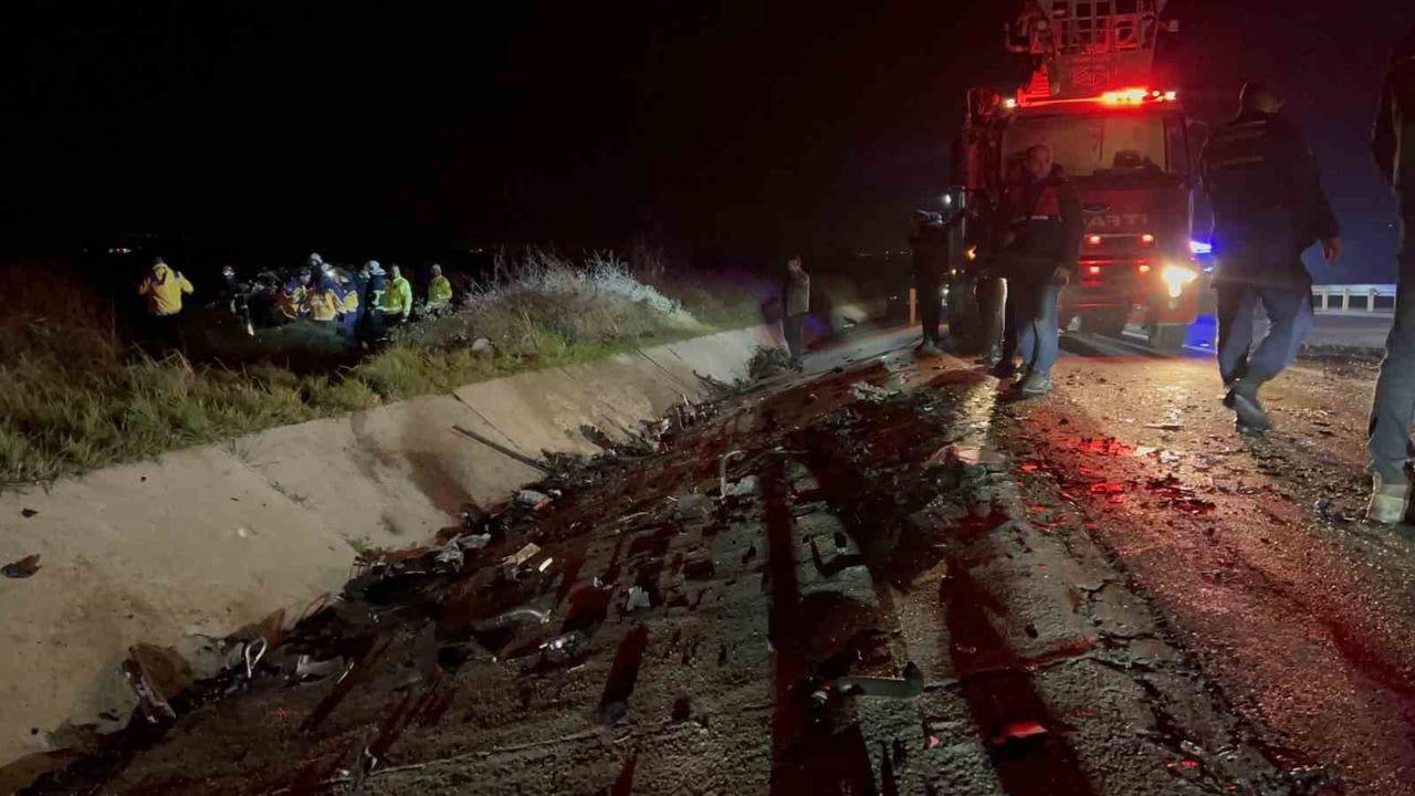 SON DAKİKA: Çanakkale’de 5 Kişinin Can Verdiği Feci Kazada Kahreden Detaylar Ortaya Çıktı!