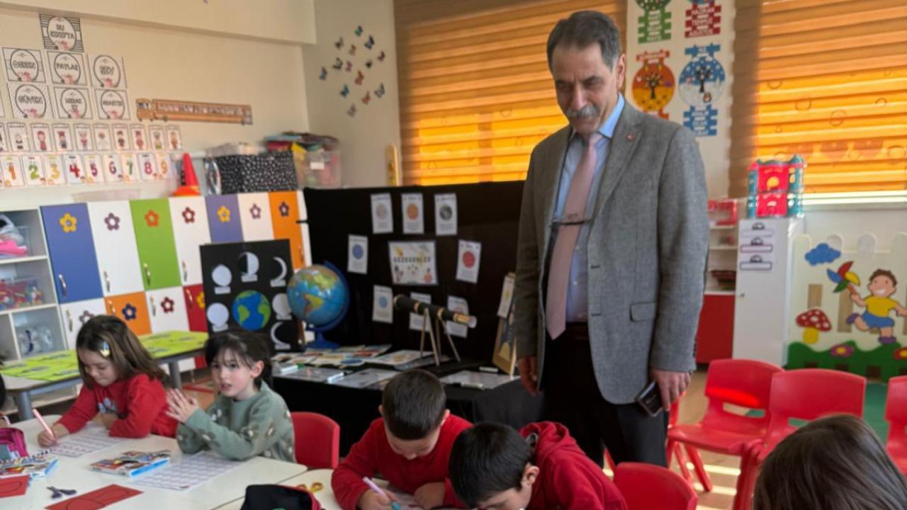 Şube Müdürü Gülcü’den Minik Öğrencilere Ziyaret