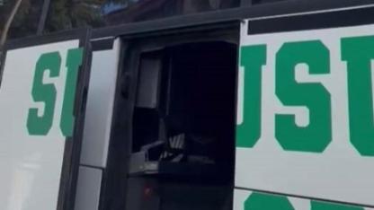 Susuz Belediyespor Otobüsüne Taşlı Saldırı!