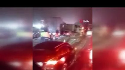 Tünel çıkışında 6 araçlı zincirleme kaza