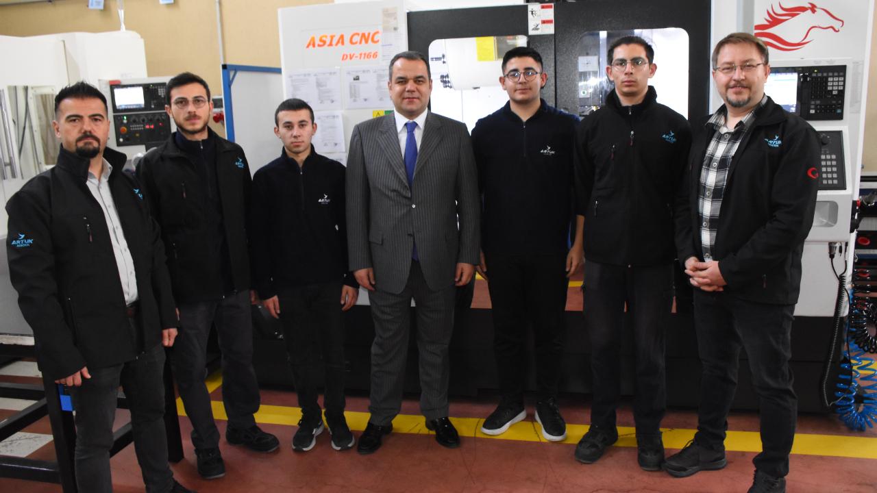 Türkiye'nin Büyük Projelerine Afyonkarahisar'dan Titanyum Parçalar Üretiliyor