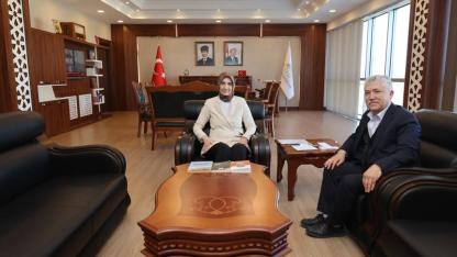 Vali Yiğitbaşı, Prof. Dr. İrfan Görkaş’ı Makamında Kabul Etti