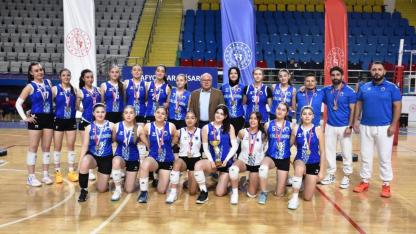 Voleybol Genç Kızlar İl Birinciliği Müsabakaları Tamamlandı
