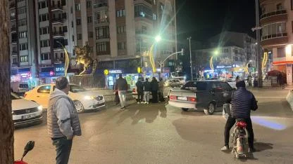 Yeşilyol Kavşağında Maddi Hasarlı Kaza