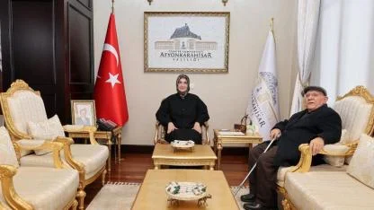 Yiğitbaşı Çakmak'ı Kabul Etti