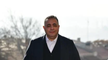 Zafer Şahin Ekranlara Kapıyı Kapattı: "Hayat Bir Duruştur"