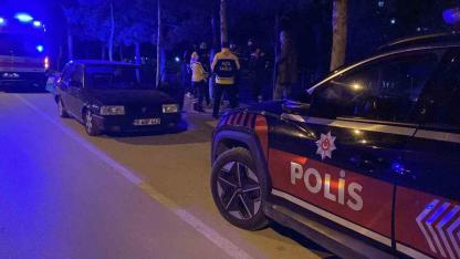 17 yaşındaki gençlerin kavgası kanlı bitti: 2 yaralı