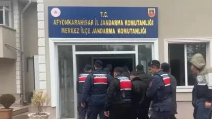 Afyon Dahil 14 İlde Silah Kaçakçılığı Operasyonu: 202 Gözaltı