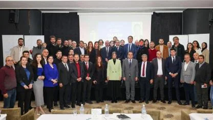 Afyon’da 10 Ocak Programında Yapay Zeka ve Gazetecilik Masaya Yatırıldı