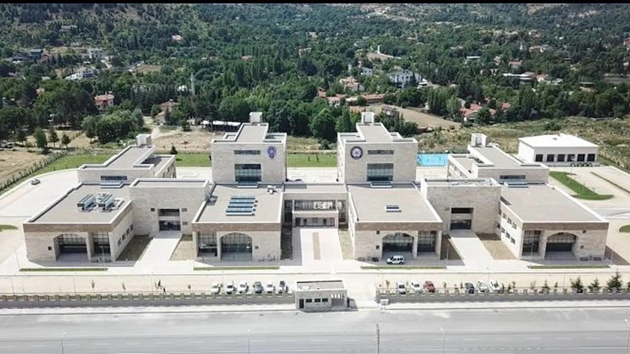 Afyon’da Babasını Darbeden Şüpheli Gözaltına Alındı