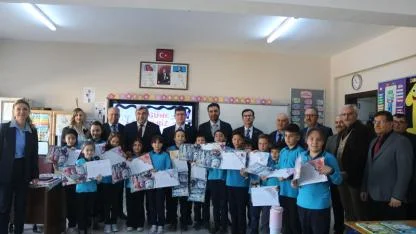 Afyon’da Karne Sevinci: 143 Bin Öğrenci Yarıyıl Tatilinde