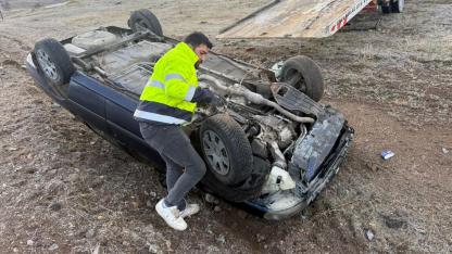 Afyon'da Korkunç Kaza: Kontrolden Çıkan Araç Şarampole Uçtu