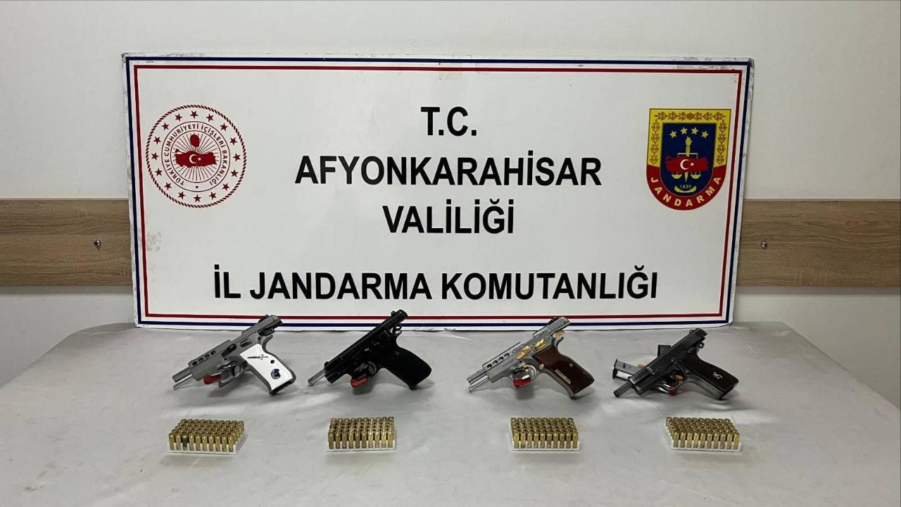 Afyon’da Silahlı Düğünlere Jandarmadan Sıkı Takip