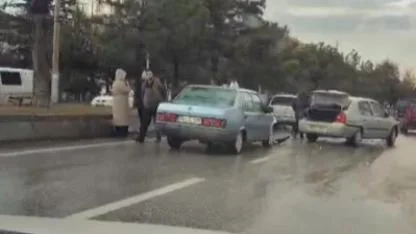 Afyonkarahisar Adliye Önünde Zincirleme Kaza