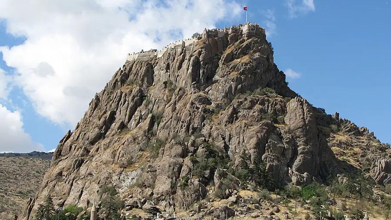 Afyonkarahisar’da 2025 Yılı Deprem Raporu: Bir Yılda Kaç Sarsıntı Kaydedildi?