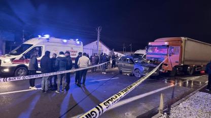 Afyonkarahisar’da Feci Kaza: 7 Yaralıdan 1’i Hayatını Kaybetti