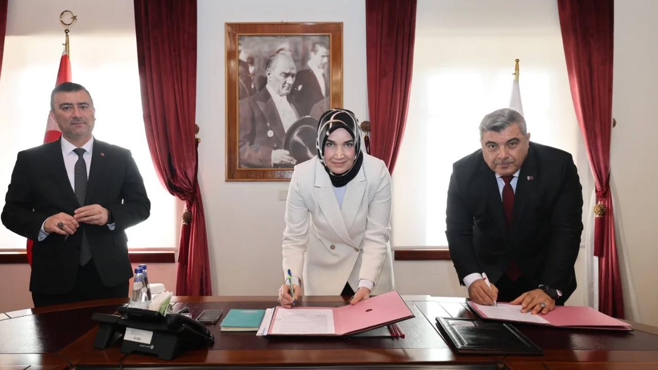 Afyonkarahisar’da İşgücü Uyum Programı İçin İmzalar Atıldı