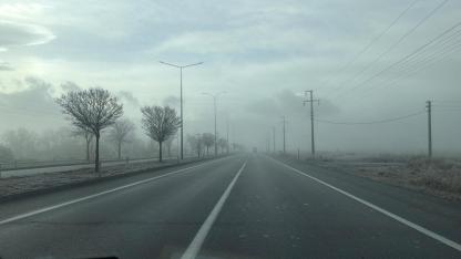 Afyonkarahisar'da Yoğun Sis Etkili Oldu