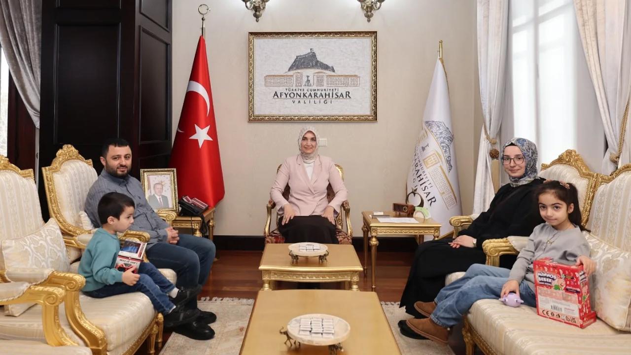 Akademisyen Meslektaşından Vali Yiğitbaşı’na Nezaket Ziyareti