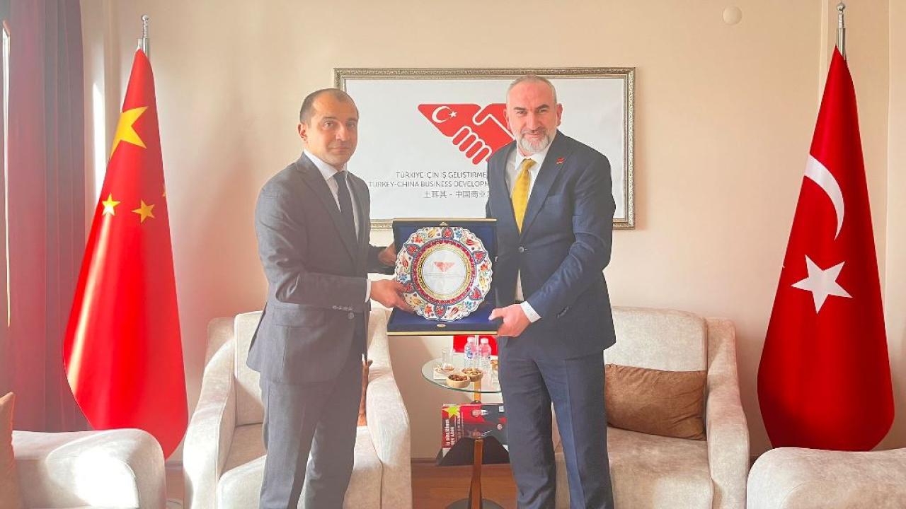 Başkan Beşer, Memmedov’u Konuk Etti