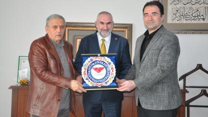 Başkan Beşer’den TV3 Yönetimine Nezaket Ziyareti