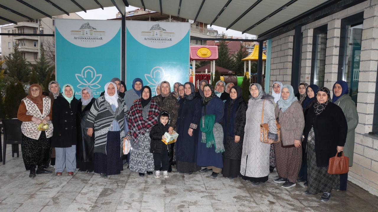 Başkan Kılınçarslan Kadınlara Özel Halk Günü Toplantısı Düzenledi