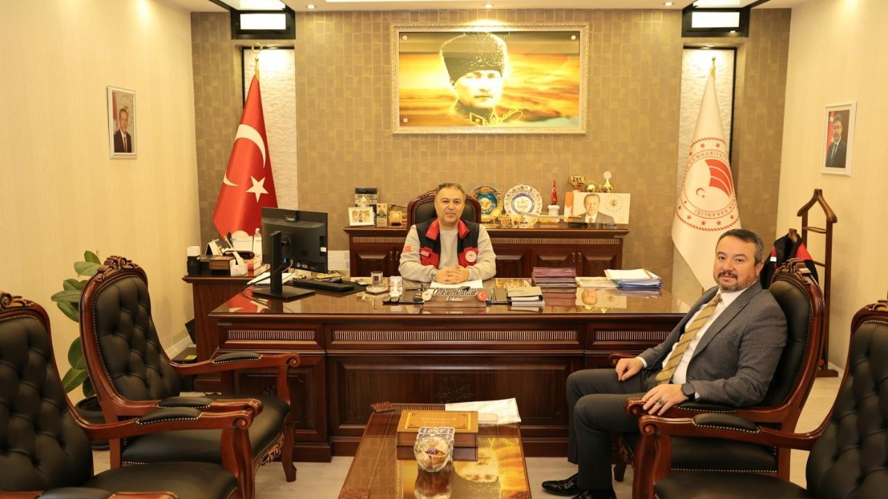 Başkan Öztaş’tan Afyonkarahisar’daki Kamu Kurumlarına Ziyaret