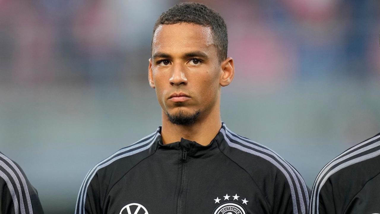 Beşiktaş Aradığı Stoperi Fransa’da Buldu: Serdal Adalı’dan Thilo Kehrer İçin Talimat!
