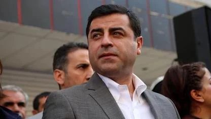 Demirtaş Davasında Erteleme Kararı