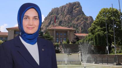 Devlet Ana Afyon’da Görevine Devam Ediyor