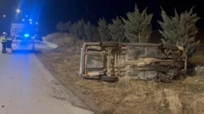 Emirdağ Çıkışında Otomobil Şarampole Devrildi, Sürücü Ağır Yaralı