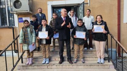 Emirdağ Ortaokulu’nun ‘Ayın Öğrencileri’ ödüllendirildi