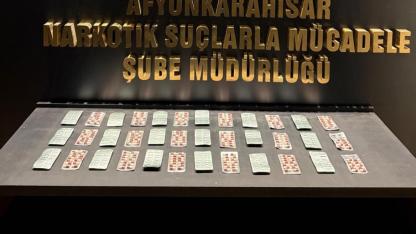 Emniyetten Sokak Satıcılarına Darbe: 495 Sentetik Ecza Yakalandı