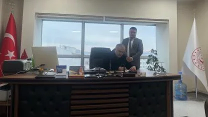 Erdoğan, Çocuk Evleri Koordinasyon Merkezi’ni Denetledi