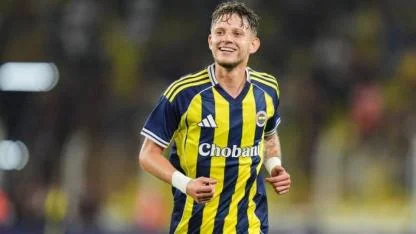 Fenerbahçe’de Ayrılık Resmileşti: Sebastian Szymanski Veda Etti!