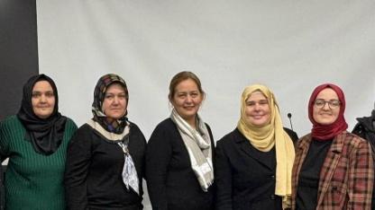 Kadınanalar Kültür Derneği’nden Türk Bayrağına Yönelik Saldırıya Sert Tepki