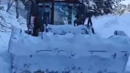 Kar Esir Aldı, 130 Köy Yolunda Ulaşım Kesildi