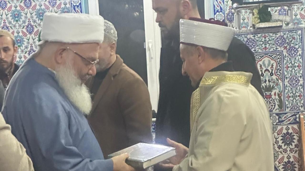 Menzil Şeyhi Seyyid Muhammed Fettah El Hüseyni Hz. Afyonkarahisar'a geliyor