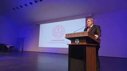 Müdür Sünnetci’den Muhtarlara ‘Eğitimde İş Birliği’ Çağrısı