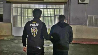 Nitelikli dolandırıcılıktan aranan bir kişi tutuklandı