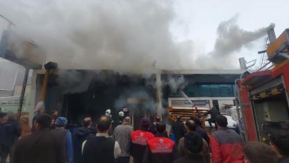 Bursa’da Yangın Faciası: Yatalak Adam ve Kedisi Hayatını Kaybetti