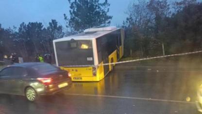 İstanbul Arnavutköy’de Korku Dolu Anlar: Yolcu Taşıyan İETT Otobüsü Ormanlık Alana Savruldu!