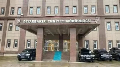 Diyarbakır Emniyet Müdürlüğü’ne EYP’li Saldırı Girişimi: Can Kaybı Yok
