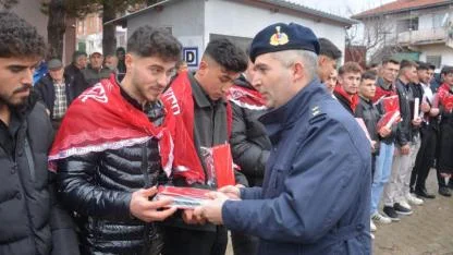 Afyonkarahisar Akharım’da 2026 Tertip Askerler Dualarla Uğurlandı