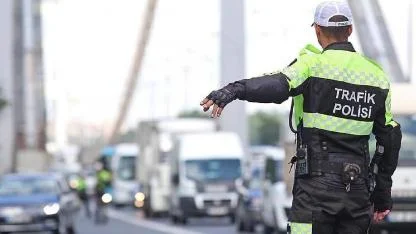 Trafikte Yeni Dönem: Ağır Para Cezaları Ve Yaptırımlar Meclis Gündeminde