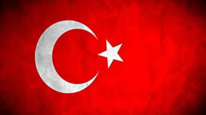 Türkiye Ayakta: "Bayrağa Uzanan Eller Bedelini Ödeyecek"